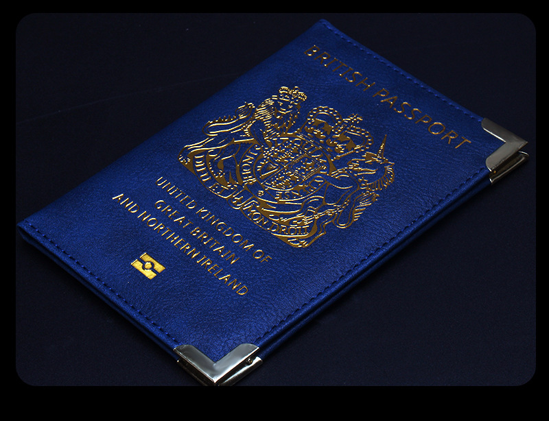 New British Copper Footed Pass - Travel Wallet Slim incelemesi ve fiyatı