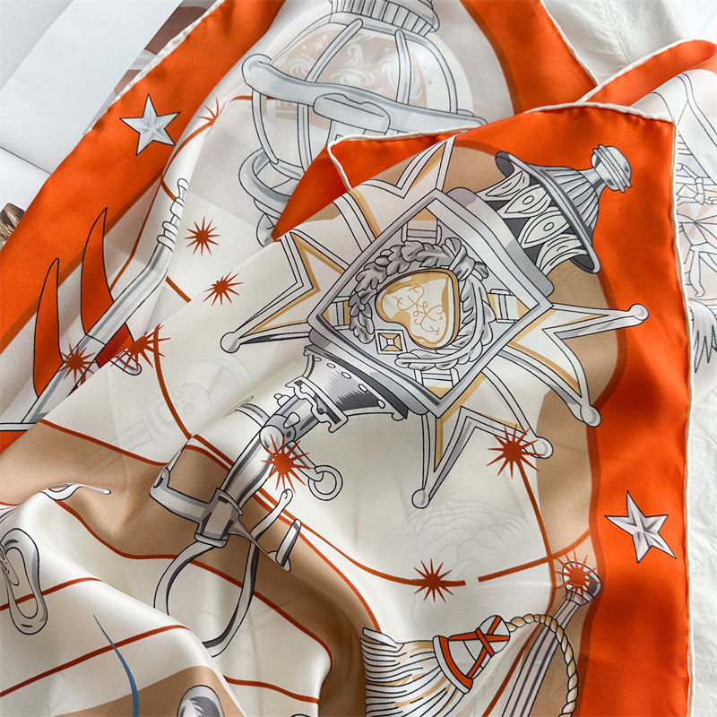 Luxury Brand Scarf Large Silk  - Travel Accessories Deals incelemesi ve fiyatı